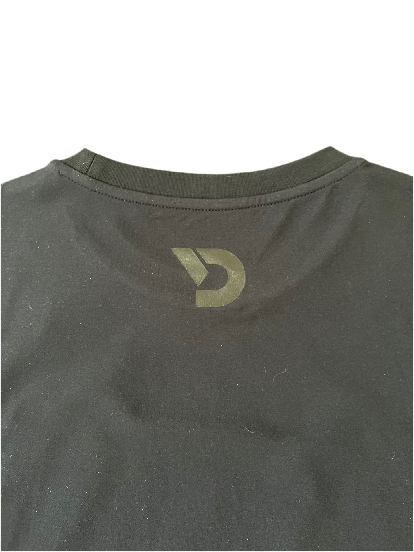 D1VE Men’s Sleeveless Shirt